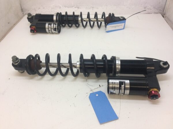 Shock ski 2020 xcr 800 - Image 3