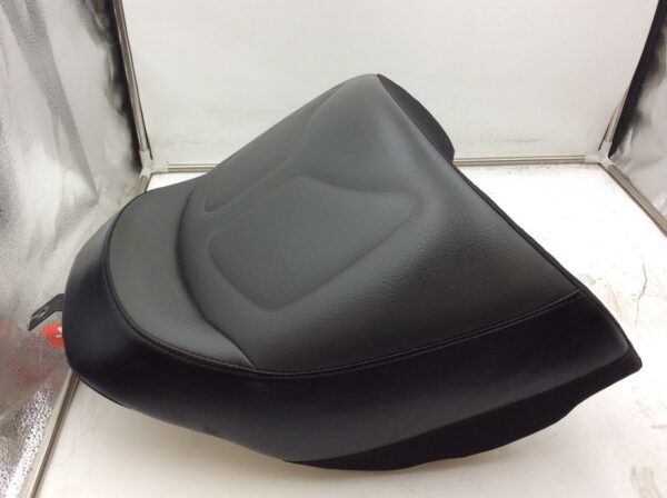 2008 Yamaha TANDEM SEAT ASSY. - Image 3