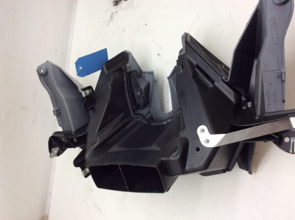 2020 Polaris PLENUM - Image 5