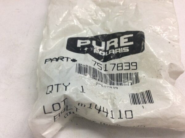 2022 Polaris Screw