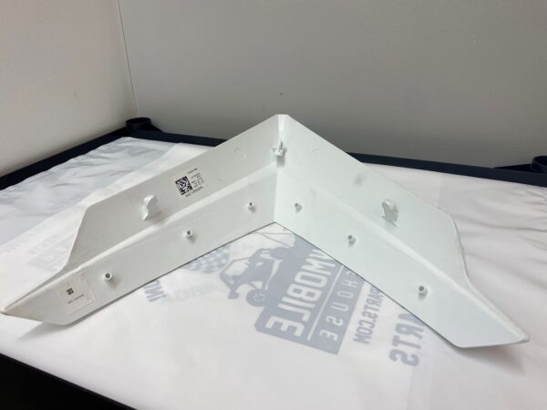2023 Polaris White Lightning Windshield Retainer- Matryx chassis - Image 3