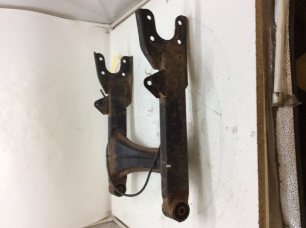 2002 Suzuki SWINGARM - Image 3