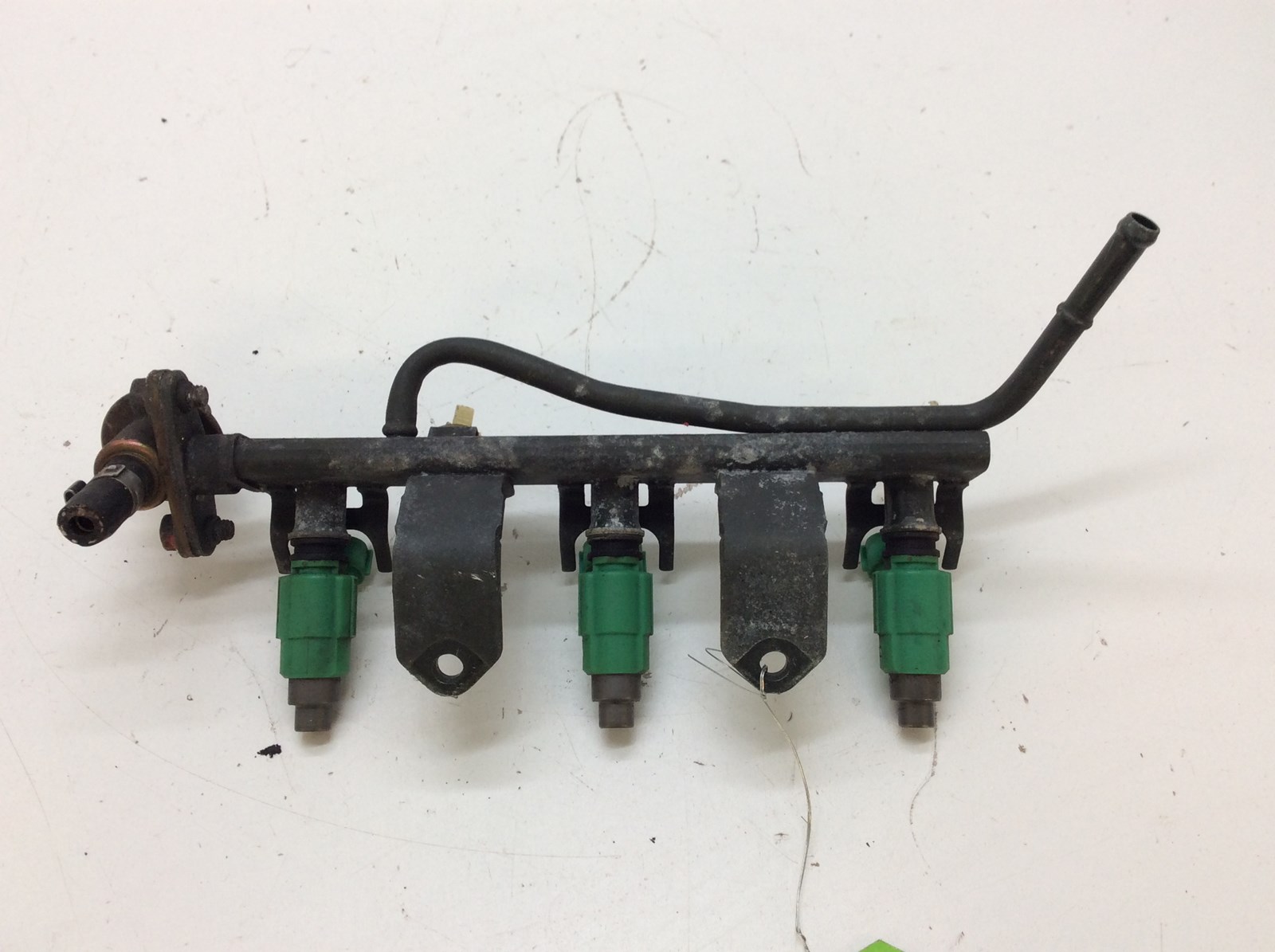 2004 Arctic Cat Fuel Rail W/ Injectors - Image 4