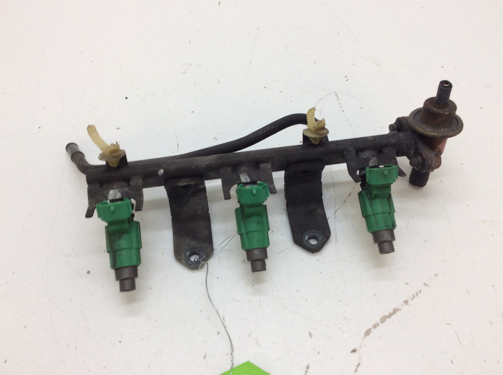2004 Arctic Cat Fuel Rail W/ Injectors