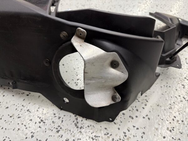2015 Polaris RH Fender - Image 3