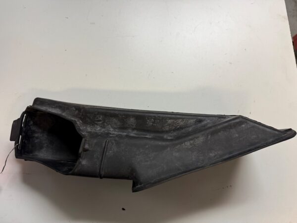 1990 Yamaha Air Duct Rubber - Image 2