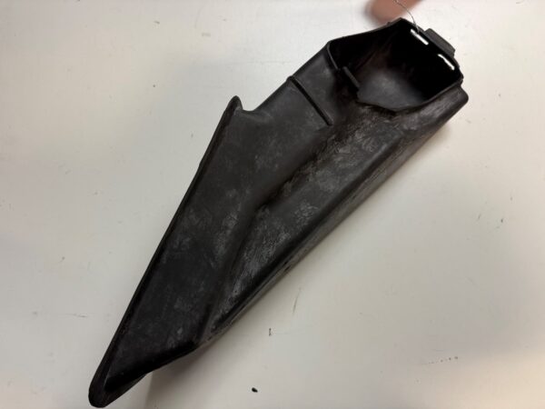 1990 Yamaha Air Duct Rubber - Image 3
