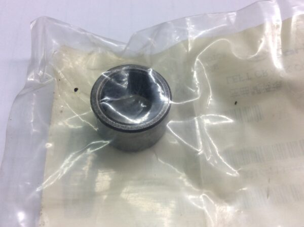 2006 Polaris Collar, Crank (Left Hand) - Image 2