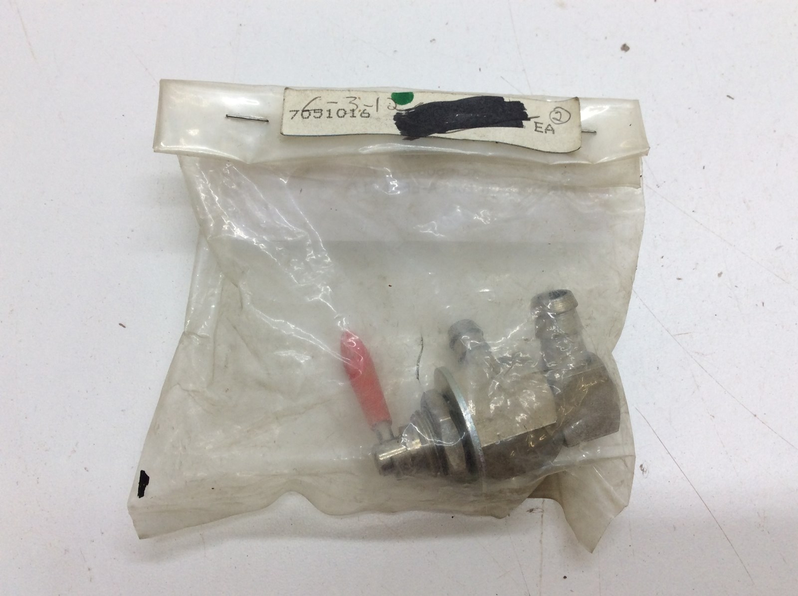 1998 Polaris Fuel Shut Off Valve - Image 4