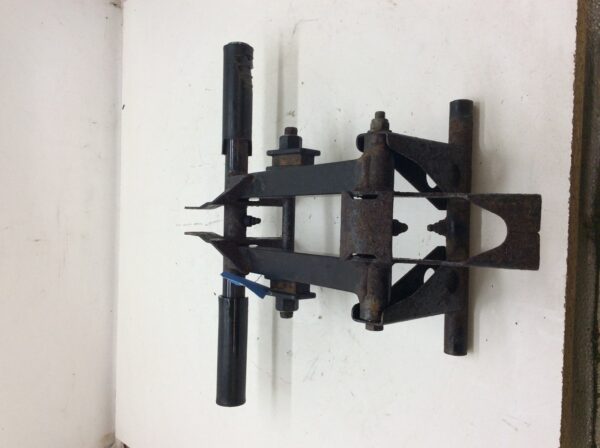 2013 Polaris REAR TORQUE ARM