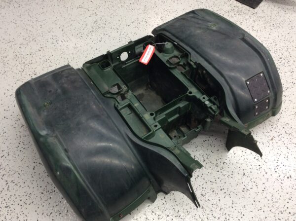 2008 Yamaha Grizzly 700 - Rear fenders - green - Image 2