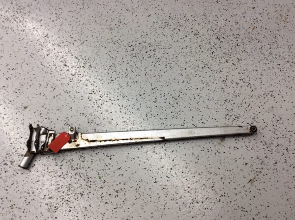 2002 Yamaha RH Trailing Arm - Image 4