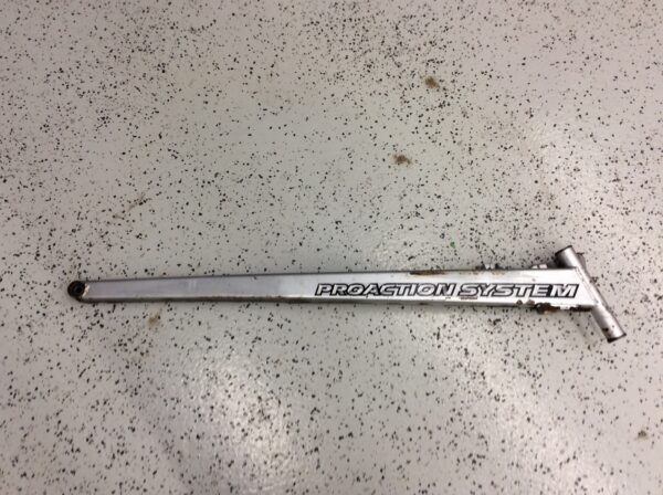 2002 Yamaha RH Trailing Arm