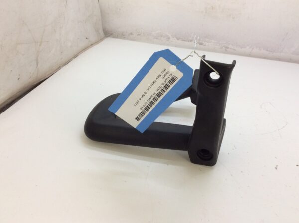 Right Side Passenger Handle - Image 4