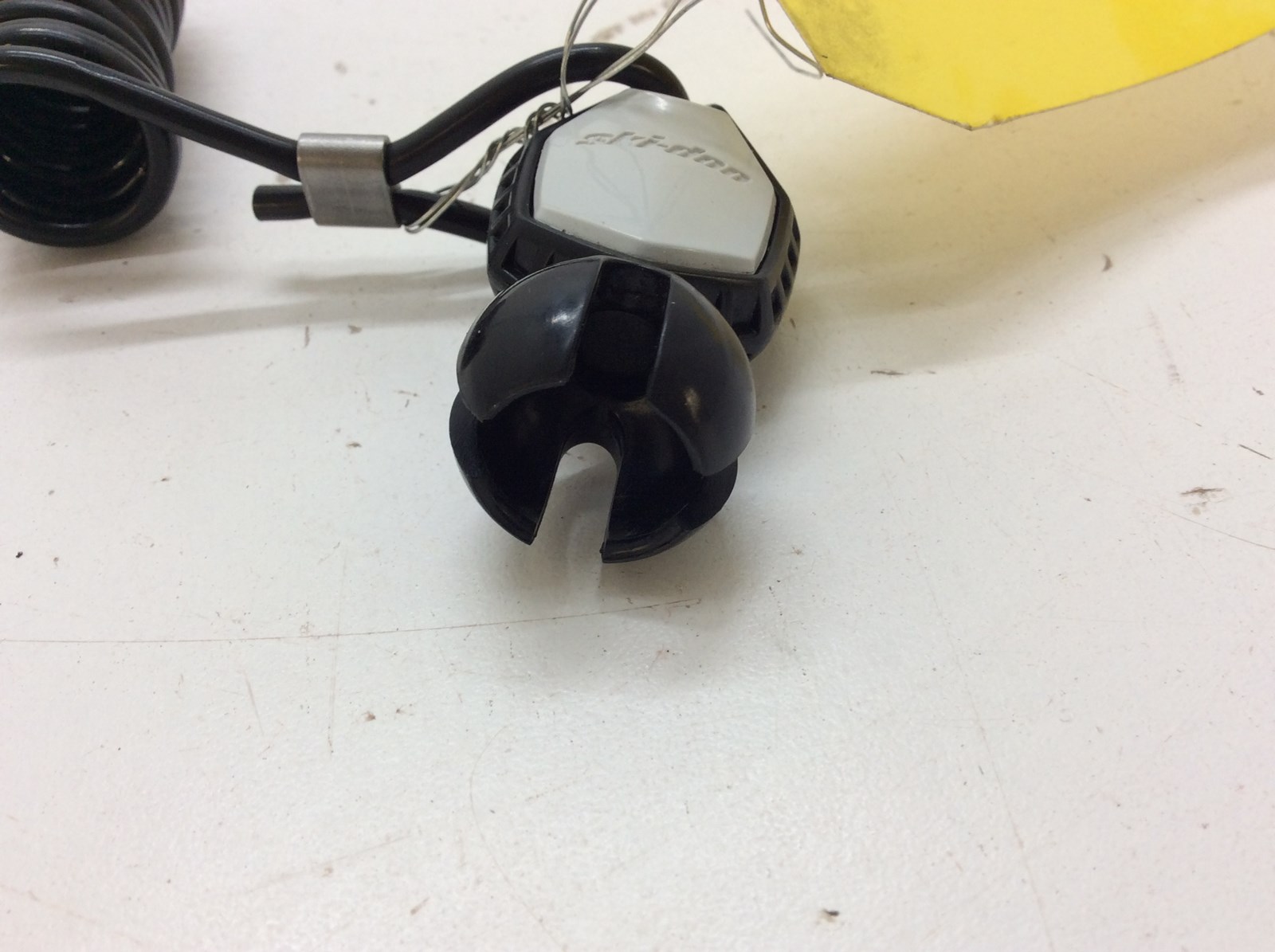 2017 Ski-Doo DESS Cap/Key - Image 3