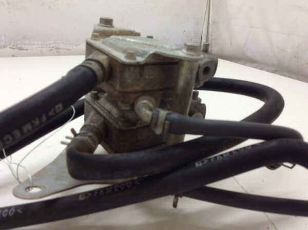 2006 Yamaha Fuel Pump - Image 2