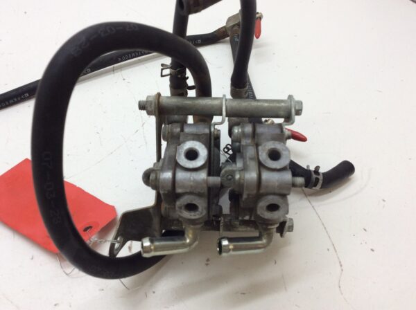 2006 Yamaha Fuel Pump - Image 5
