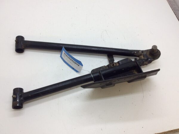 Lower Left A-Arm. (superseded by 1018193-067)