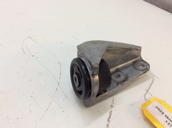 2024 Ski-Doo Motor Mount - fits MXZ 600r Etec X-RS - Image 2