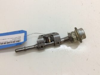 2009 Polaris Fuel rail - fits Sportsman 550 XP