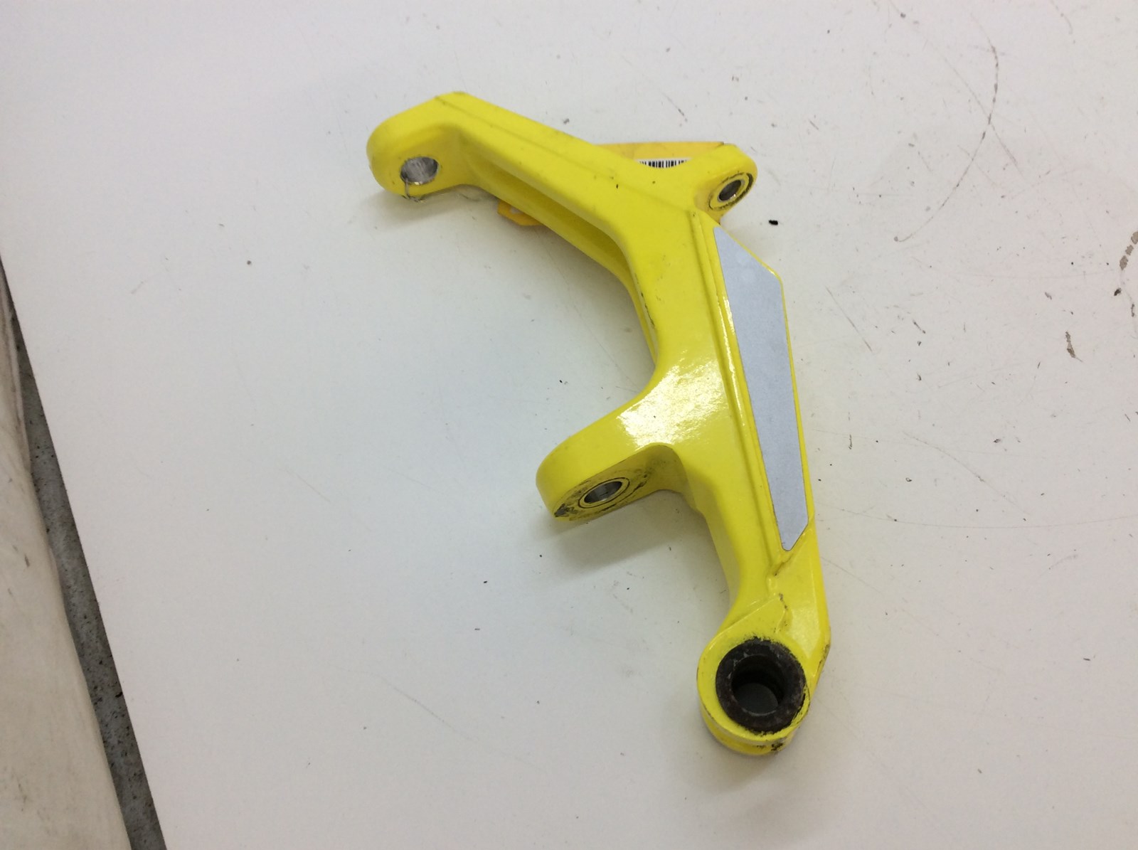 2019 Ski-Doo Left Ski Spindle - fits Blizzard 850 Etec 129" - Image 2