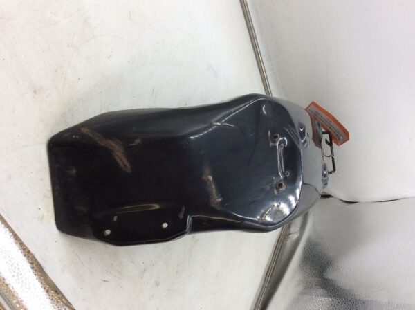 1986 Suzuki Intruder 700 Rear Fender - Image 3