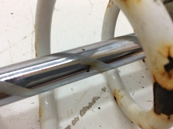 2016 Polaris center gas shock - Image 3