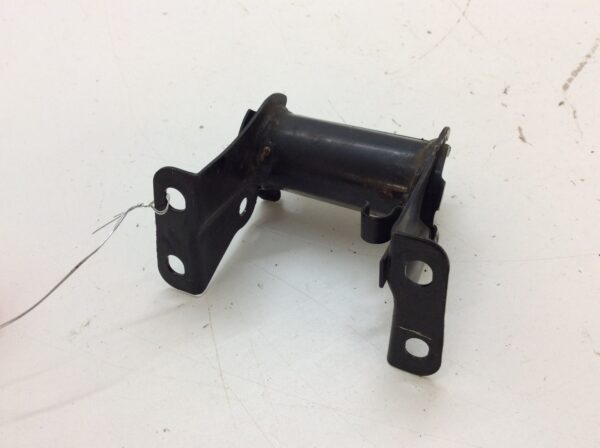 1986 Suzuki Front Fuel Tank Bracket - fits Intruder 700 GLF - Image 5