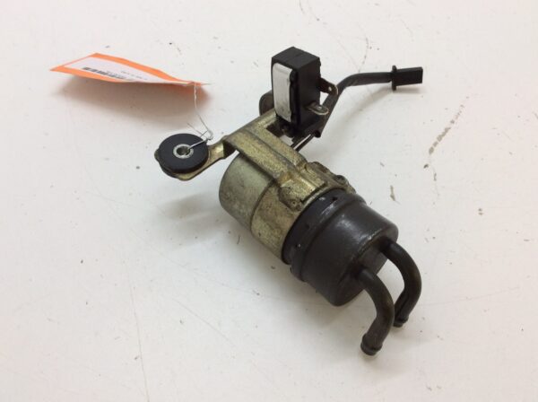 1986 Suzuki Fuel Pump Assembly - fits Intruder 700 GLF - Image 5
