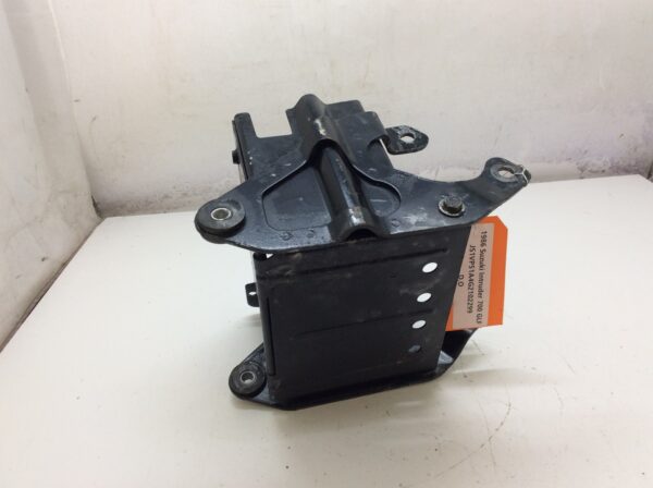 1986 Suzuki Battery Holder - fits Intruder 700GLF - Image 5