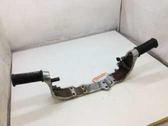 1986 Suzuki Front Footrest Bracket - fits intruder 700GLF