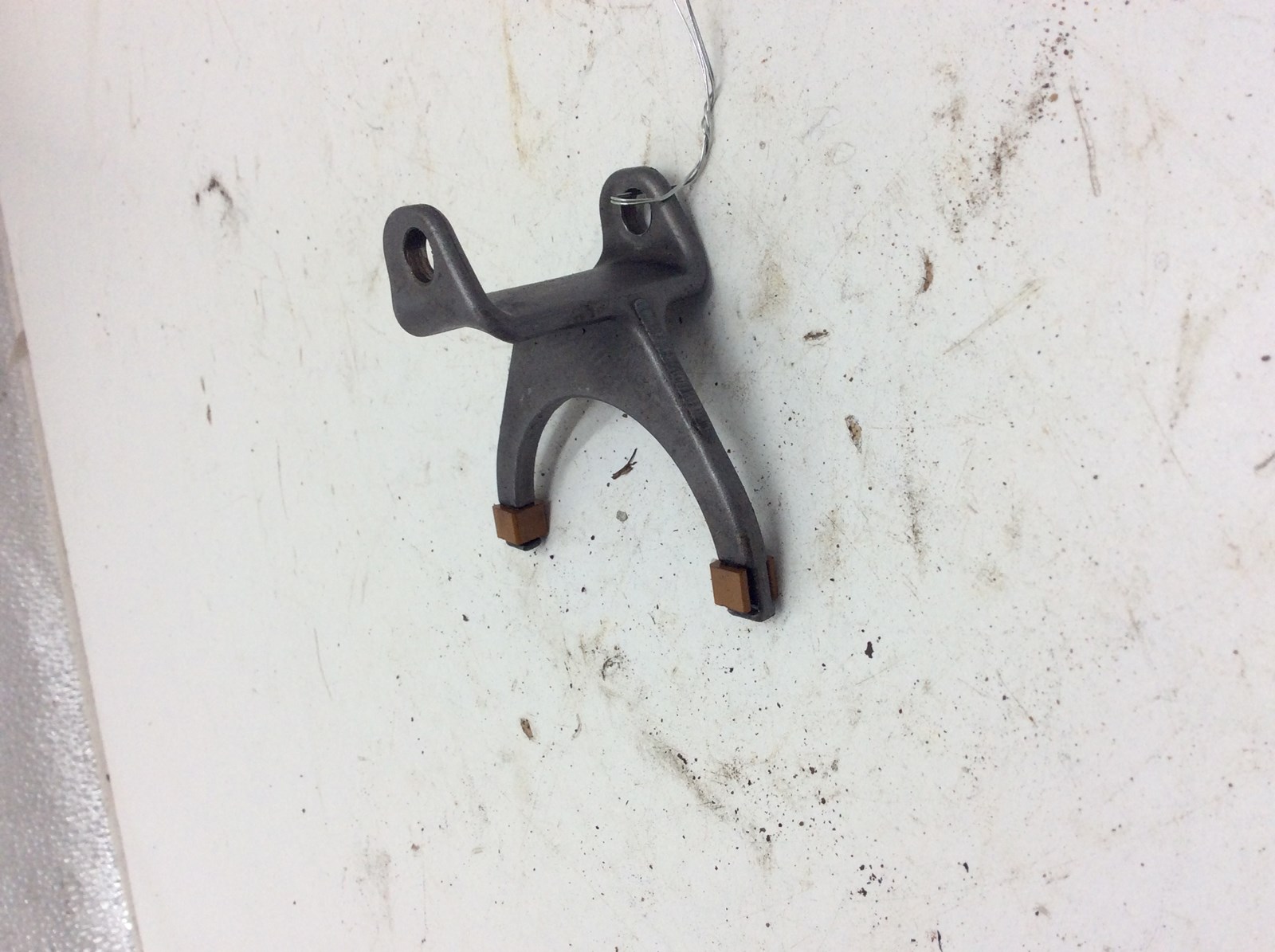 2014 Yamaha FORK - Image 2