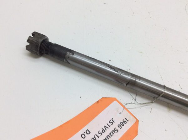 1986 Suzuki Front Axle - fits Intruder 700GLF - Image 3