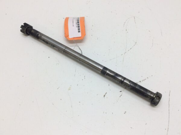1986 Suzuki Front Axle - fits Intruder 700GLF - Image 4