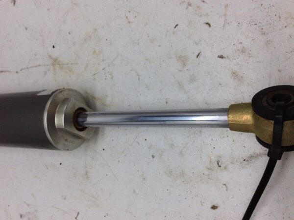 2014 Yamaha SHOCK - Image 3
