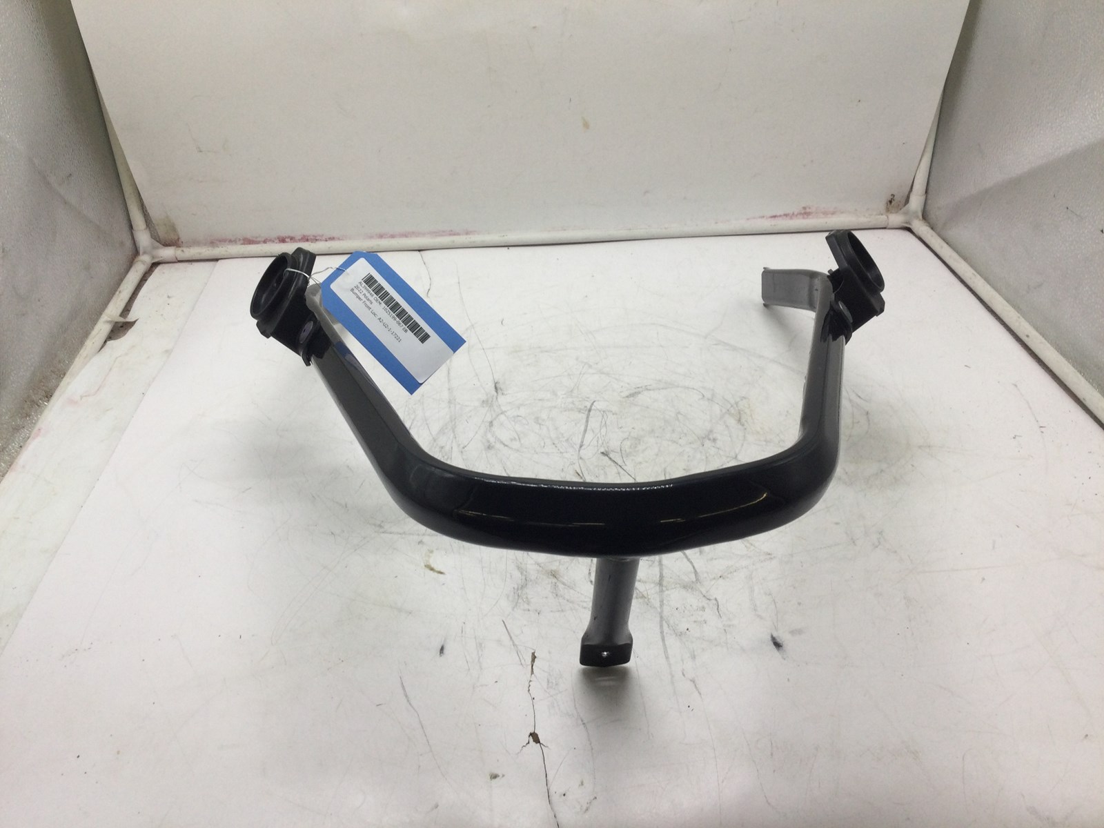 2021 Polaris New Front Bumper - Image 2