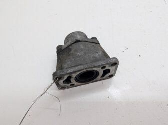 2002 Yamaha Power Valve Housing And Retainer Bracket