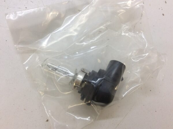 New Headlight Bulb - Image 3