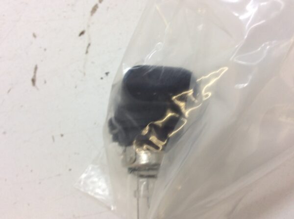 New Headlight Bulb - Image 5