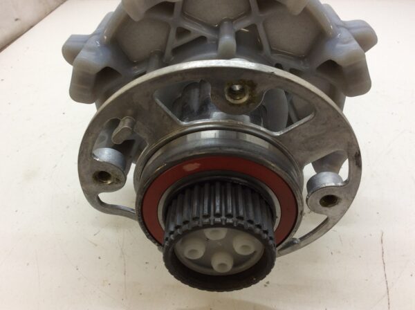 2024 Ski-Doo DRIVE AXLE MXZ X-RS 600R - Image 3