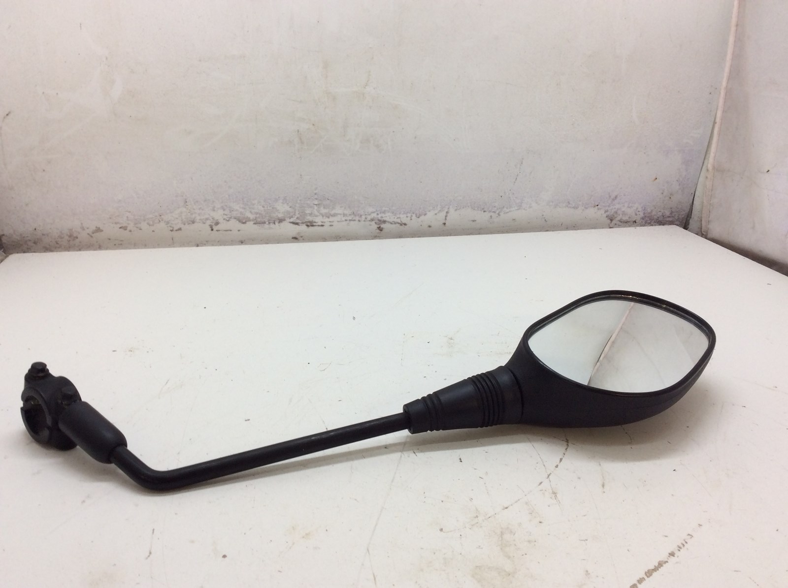 Aftermarket LH mirror - Image 4