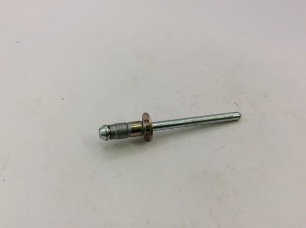 2000 Polaris Rivet