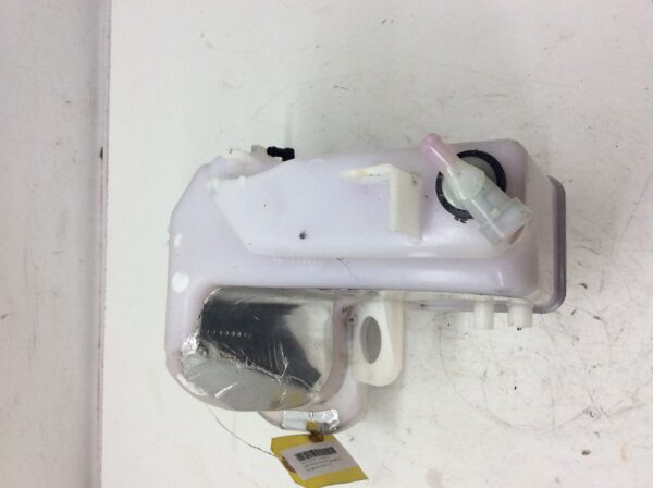 2004 Ski-Doo OIL TANK - Image 4