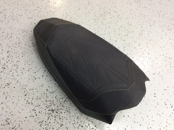 2010 Ski-Doo Seat - Image 2