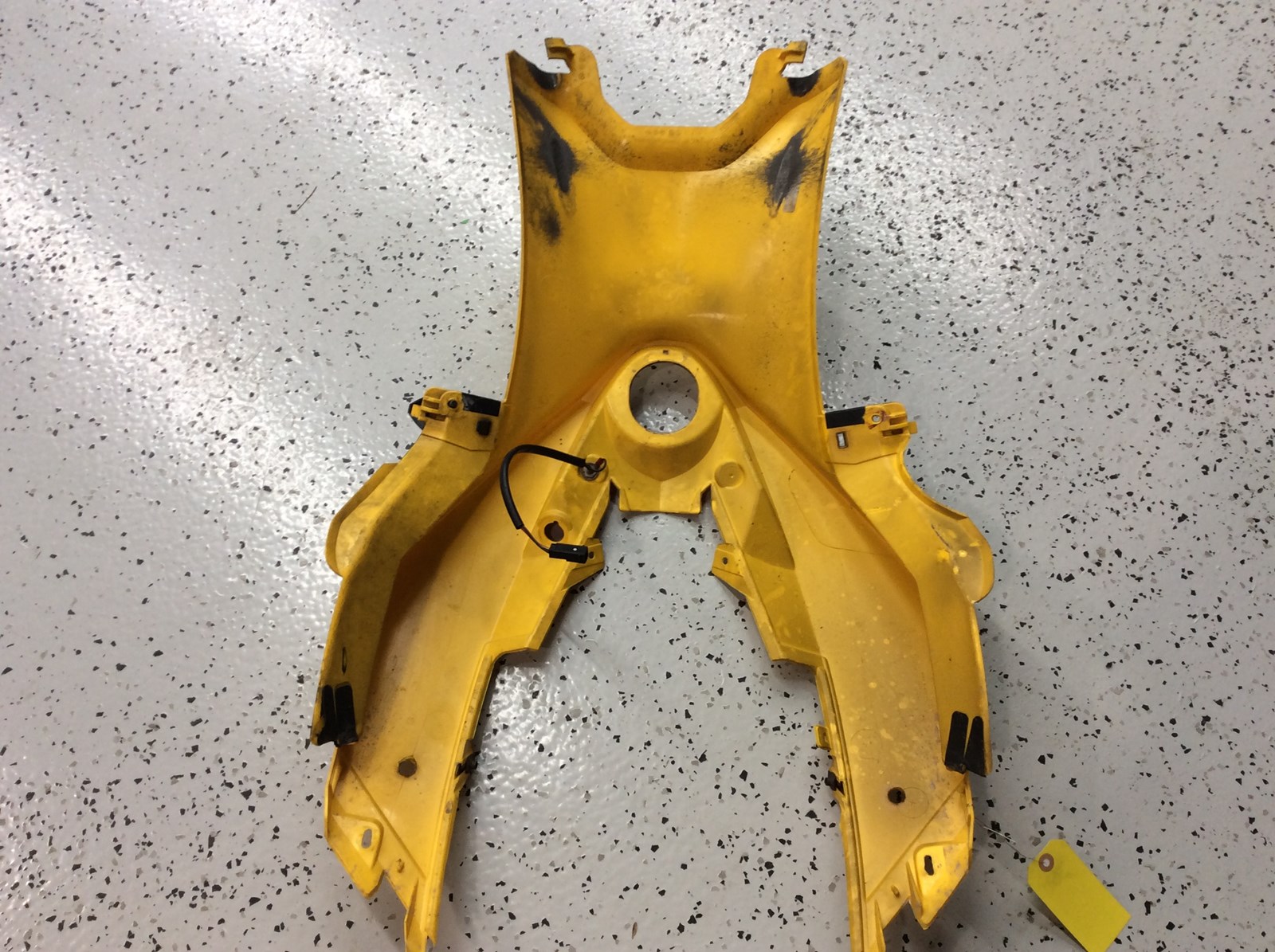 2009 Ski-Doo console - yellow - Image 4