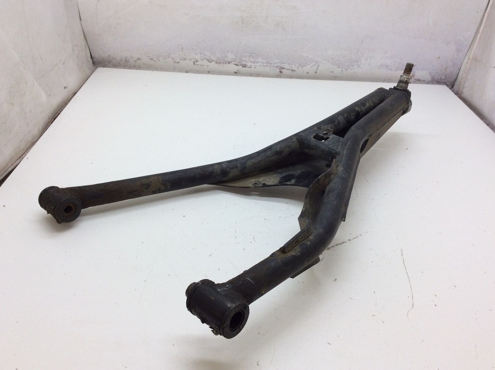 2018 Can-Am Front Right Upper A-Arm - Image 5