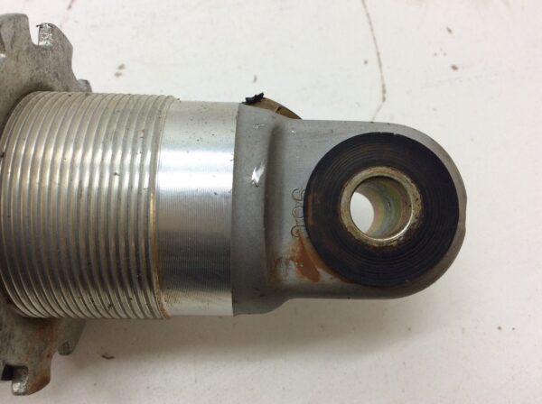 2011 Ski-Doo center gas shock w/spring and retainers - Image 4