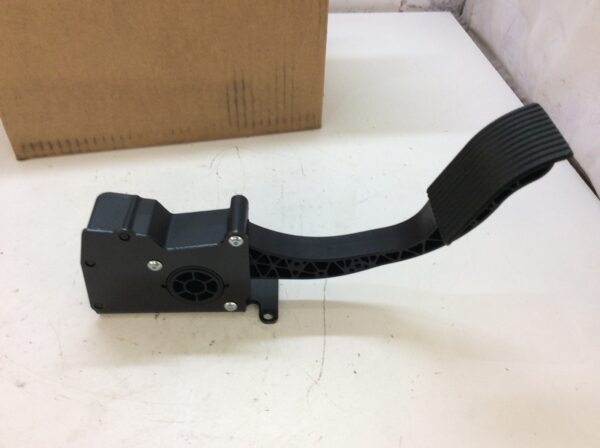 New Electronic Throttle Pedal - SEE COMMENTS - Image 2