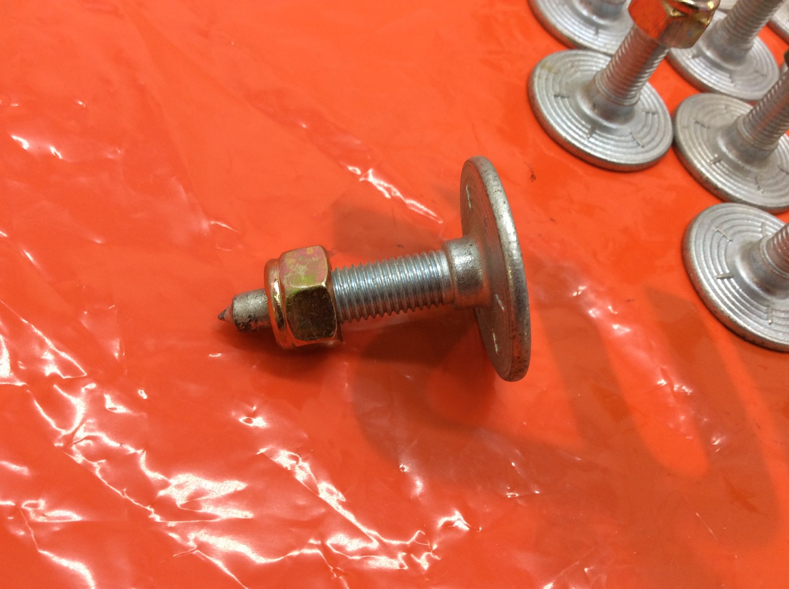 Woodys Grand Master Pro Stud for Single-Ply Tracks 1.075" GMPP-1075- 24 Pack - Image 3