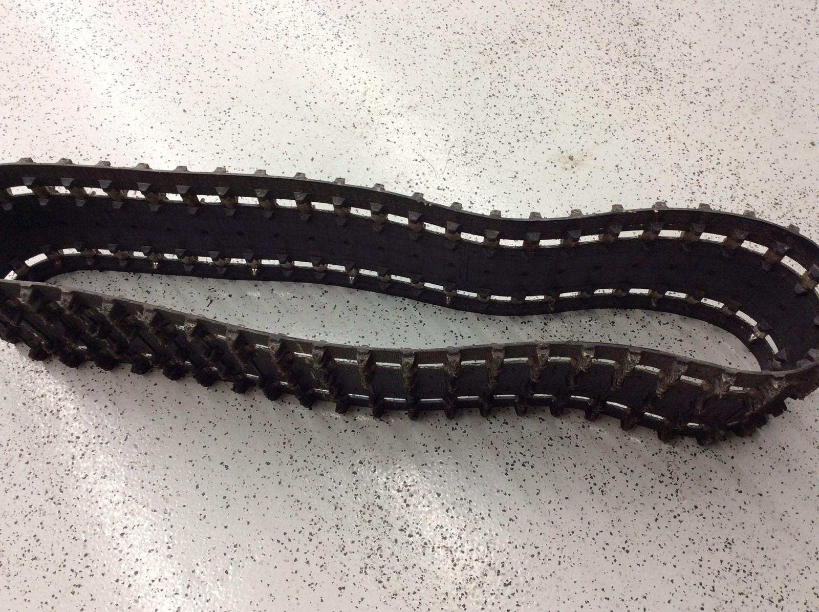 2017 Ski-Doo Track 15x137x1.25 - Image 4